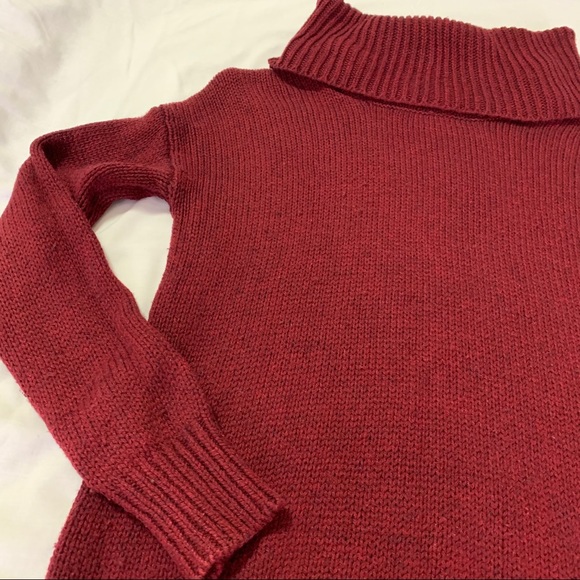 Forever 21 Small Red Sweater w/ Chunky Turtleneck - Picture 7 of 8